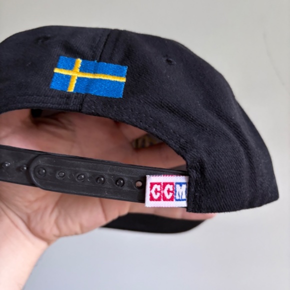 vintage CCM SWEDEN HOCKEY Snapback hat RARE NWT - Picture 4 of 9